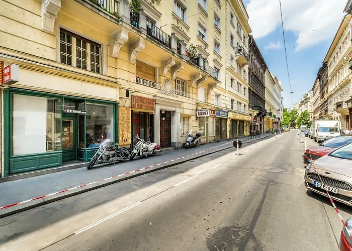 Fleur Creme Budapesta