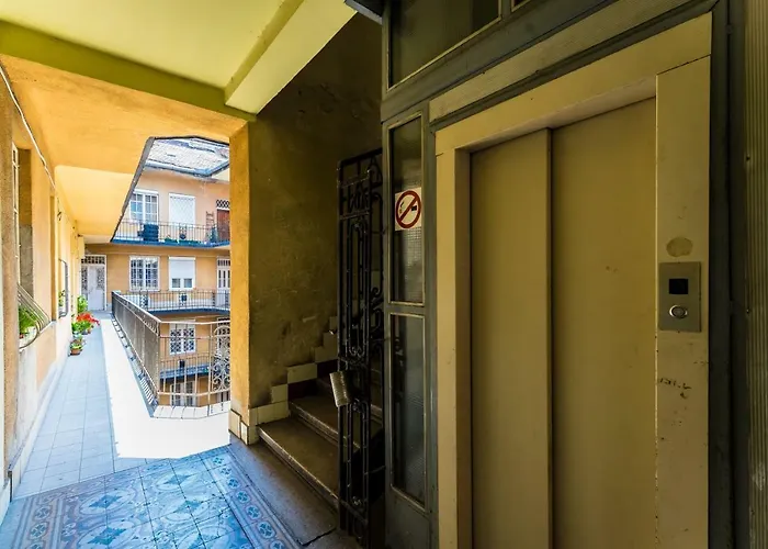 Fleur Creme * Budapesta