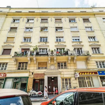 Apartment Fleur Creme Budapest